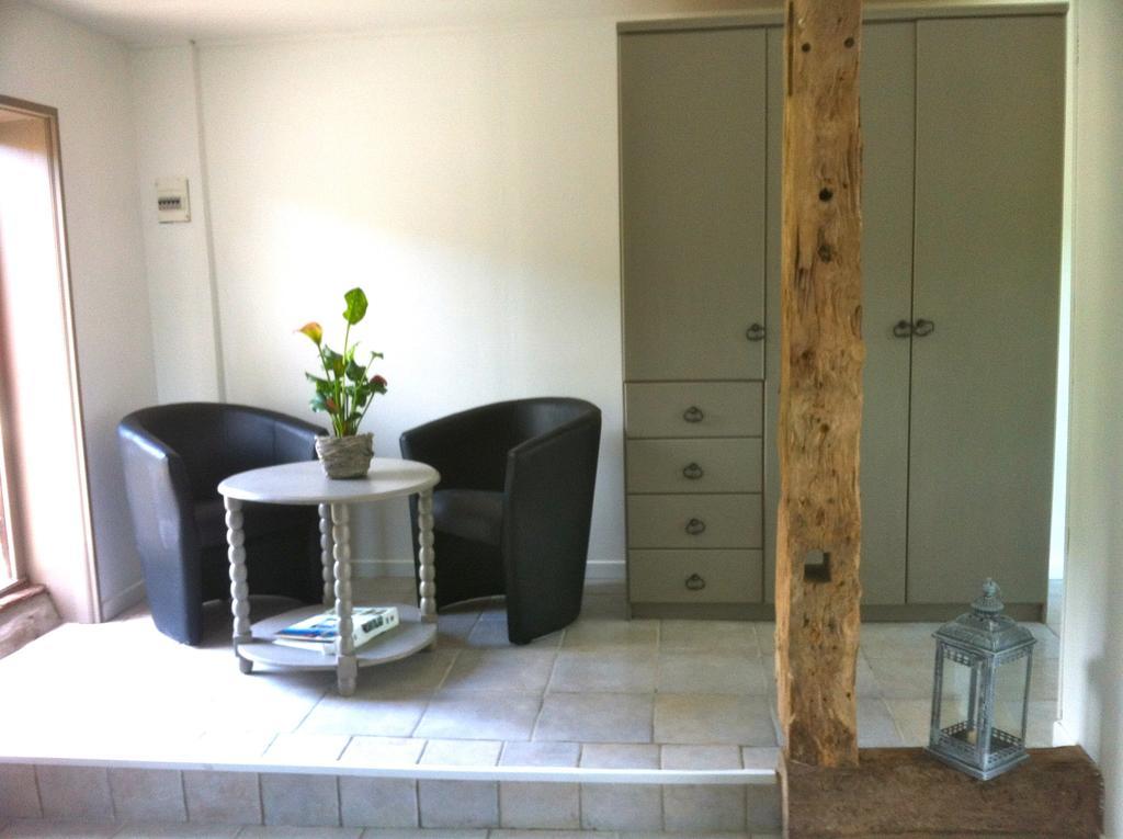 Bed and Breakfast Le Champ Des Possibles Manerbe Exterior foto